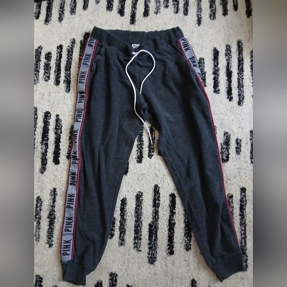 PINK joggers - Picture 1 of 2